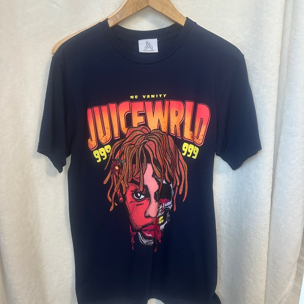 Men’s T shirt